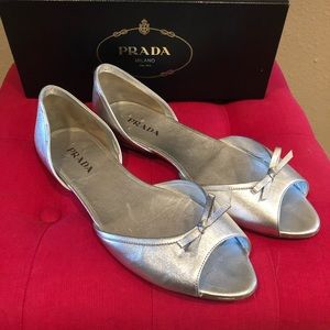 Prada Silver leather d’orsay flat size 41